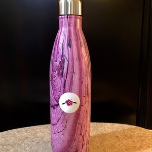 Carolina Bikinis water bottle.